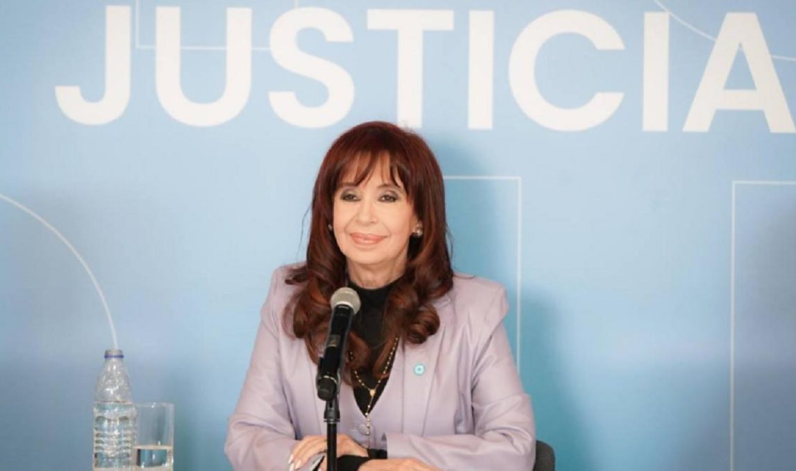 Cristina Kirchner envió un mensaje a la militancia: “Ahora es Patria o Lamelas…”