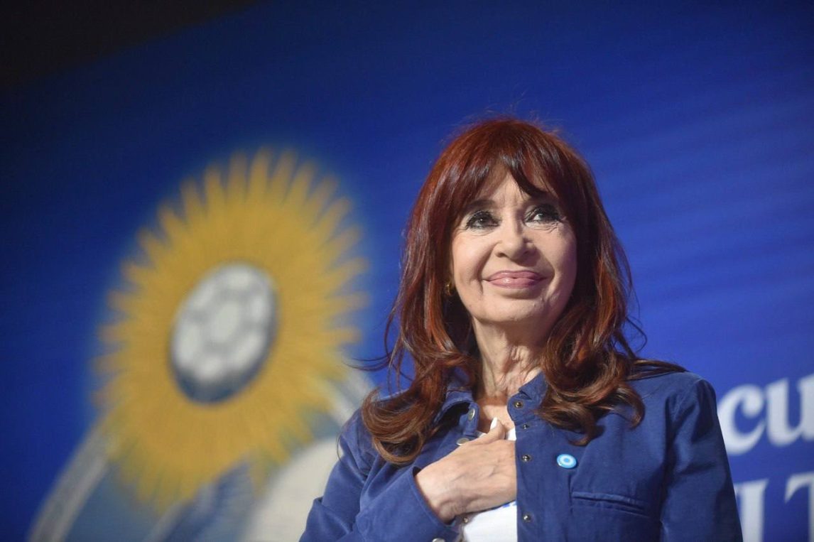 Cristina Kirchner llamó a votar al peronismo y criticó al gobierno de Milei: “El experimento libertario fracasó”