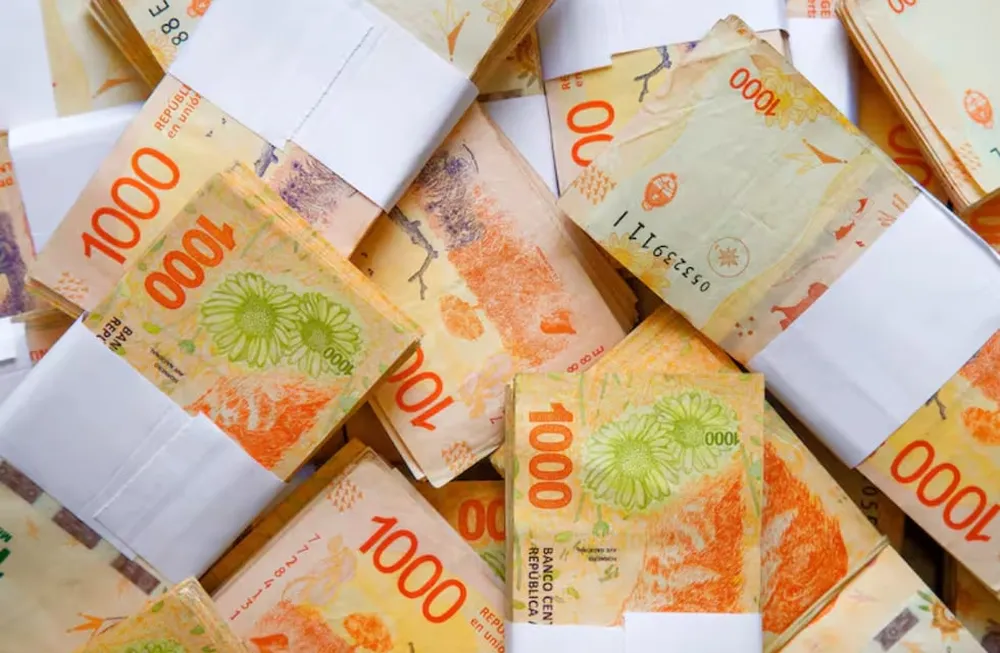 Millonario golpe en La Banda: roban $4 millones y un celular de una distribuidora