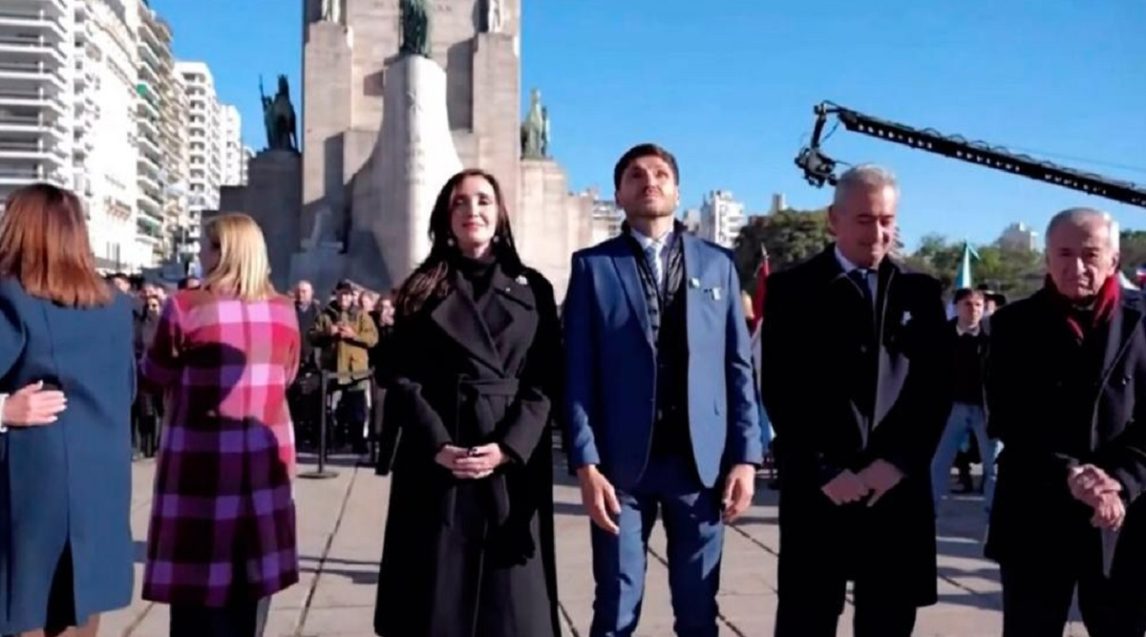 El “palito” de Villarruel para Milei desde Rosario: “No hay otro lugar para estar”