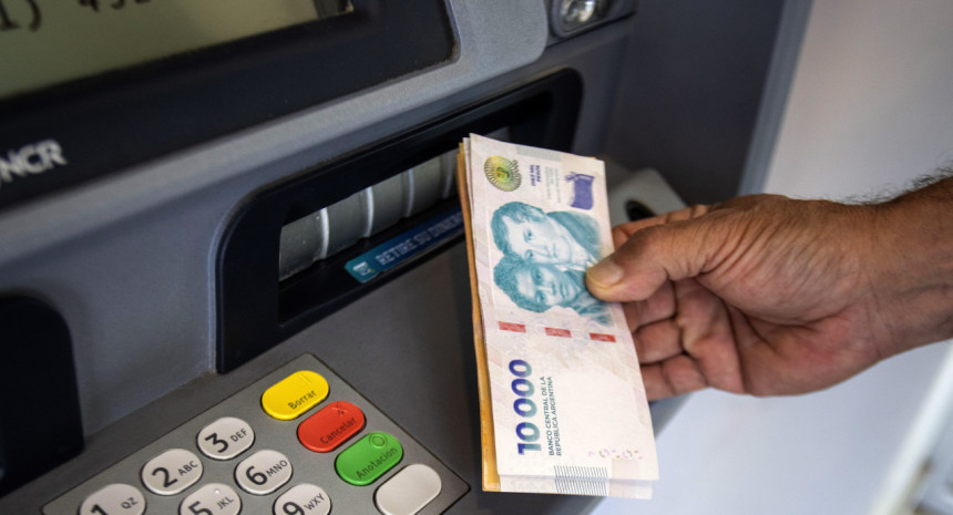 URGENTE: Adelantan el pago del bono de fin de año para los empleados públicos de Santiago del Estero