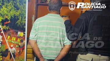 Detuvieron a un hombre de 56 años e incautaron 16 dosis de cocaína