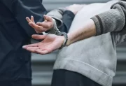 Una pareja redujo a un ladrón que ya había ingresado en varias oportunidades a su vivienda