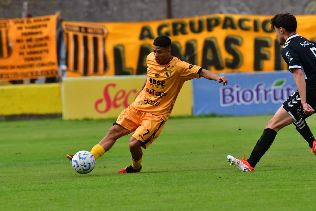 Mitre visita a Deportivo Morón sólo para cumplir