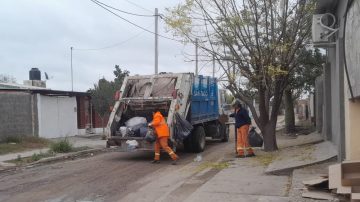 “Corremos muchos riesgos”: empleado municipal de la Capital advirtió sobre la condiciones en las que trabajan los recolectores