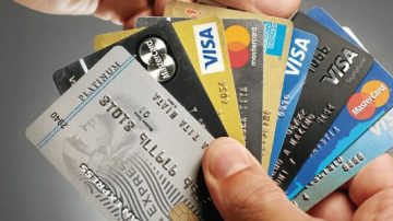 Por la crisis, aumentó la morosidad y cada vez son más los que no pagan ni el mínimo de la tarjeta