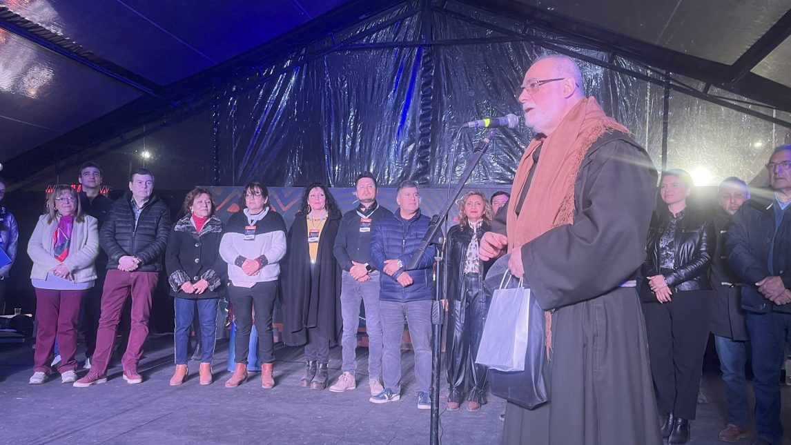 La vigilia de la Marcha de las Cuerdas y Fuelles estuvo a pleno y con una nutrida cartelera de artistas