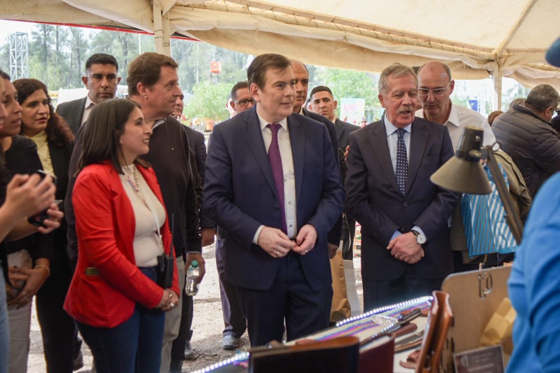 Santiago Productivo: Zamora defendió el modelo de desarrollo provincial
