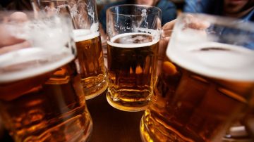 Rematarán bebidas alcohólicas incautadas: Cómo participar