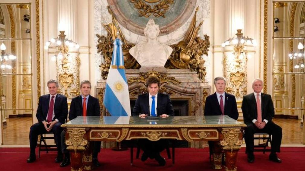 Milei aseguró que las leyes para los jubilados y la discapacidad son “un engaño demagógico”