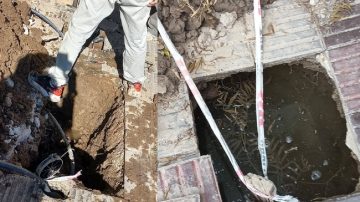 VIDEO: Grave denuncia contra Aguas de Santiago por peligro de derrumbe en una vivienda