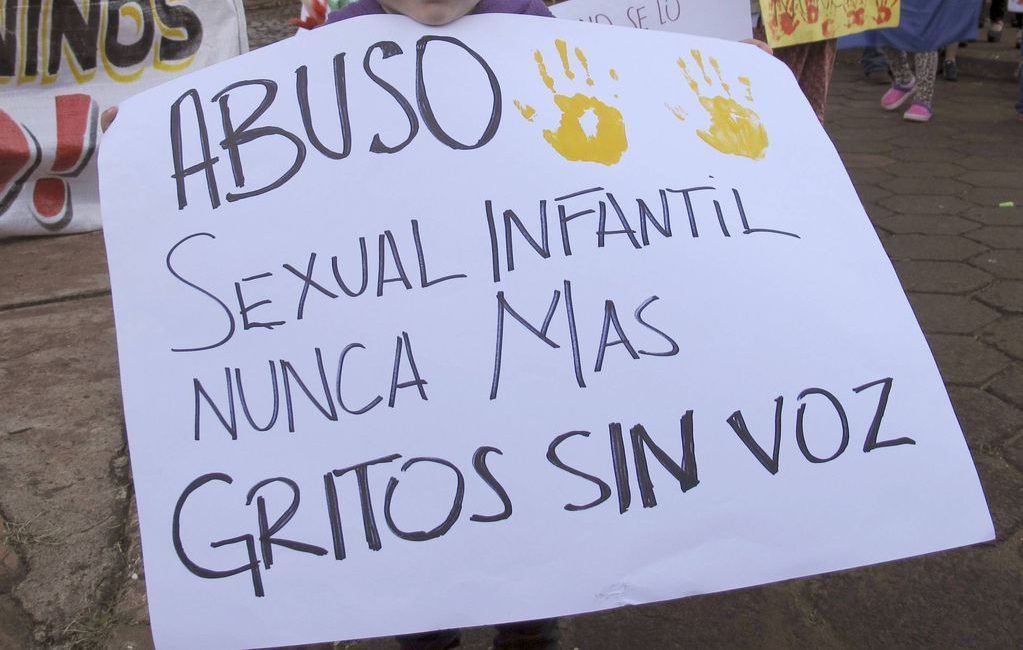 URGENTE: Por una denuncia de abuso sexual allanan Jardín de Infantes municipal en La Banda