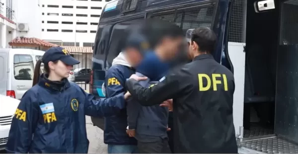 La Policía Federal Argentina expulsó a un peligroso delincuente colombiano de nuestro país