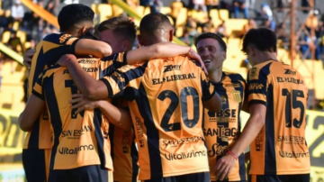Mitre se recuperó con una goleada ante San Telmo en el 8 de Abril