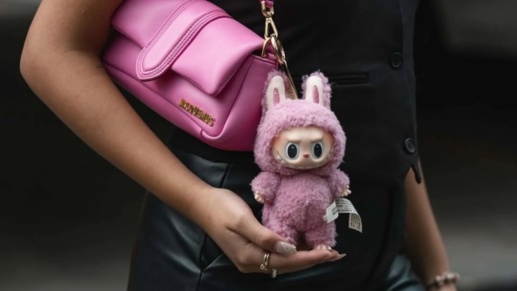 El fenómeno Labubu disparó los beneficios de la empresa china que los vende