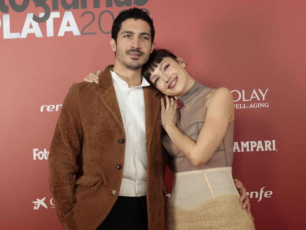 Úrsula Corberó confirmó que está embarazada de Chino Darín: la foto