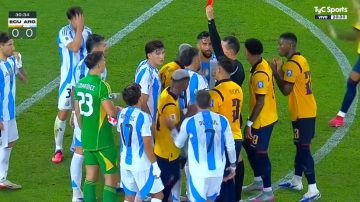 VIDEO: Otamendi fue expulsado en su último partido con la Selección Argentina en Eliminatorias