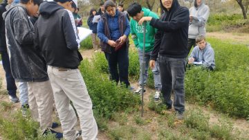 Charlas de capacitación y prácticas a campo para estudiantes de la EFA Avellaneda