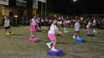 Fernández: Brillante actuación de los niños en la muestra anual de Educación Física