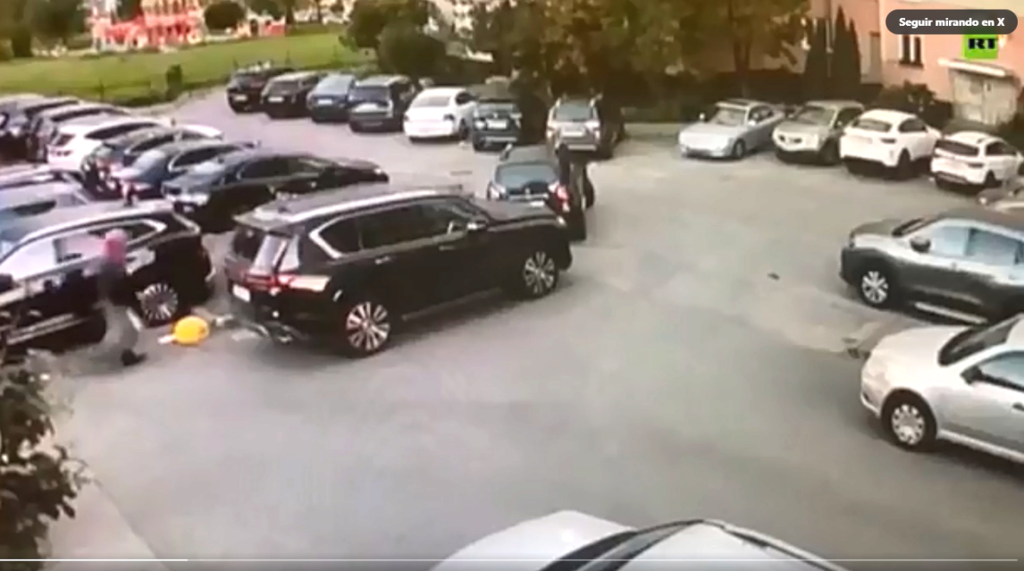 Video: atrapan a un agente ucraniano que se disfrazó de anciana para atentar en Rusia