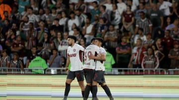 Lanús empató en Brasil ante Fluminense y se metió en semifinales de la Copa Sudamericana 2025