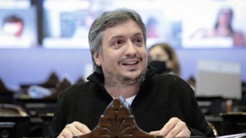 Máximo Kirchner pide citar a Caputo y presentó un proyecto para desconocer la nueva deuda con Estados Unidos
