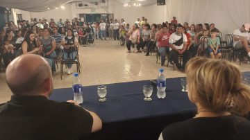 Pablo Mirolo y Verónica Larcher concretaron el cierre de camapaña en Frías