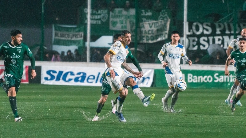 Sarmiento y el Rosario Central de Di María completan el duelo pendiente en Junín