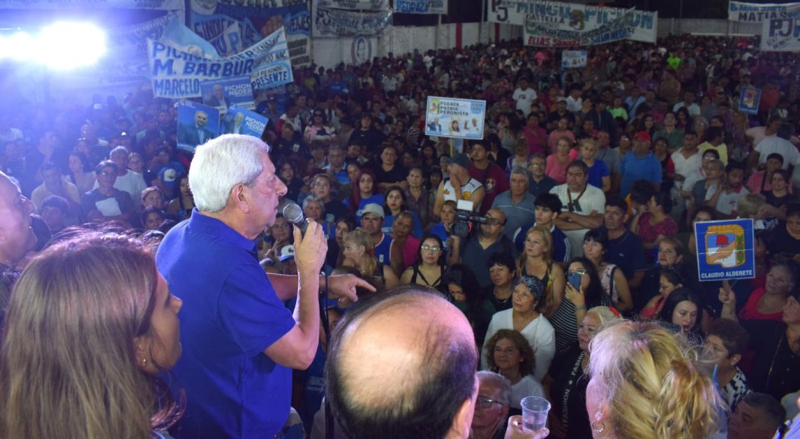 Neder encabezó multitudinario plenario de Fuerza Patria Peronista en Las Termas
