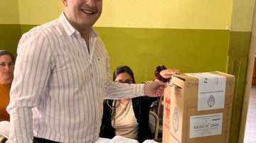 “La democracia se fortalece con más democracia”, declaró Aníbal Padula luego de votar