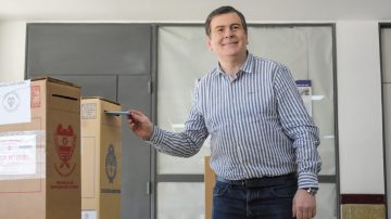 “Zamora debe decidir si funda el zamorismo o asume desde el kirchnerismo”: Aurane analizó el presente político nacional