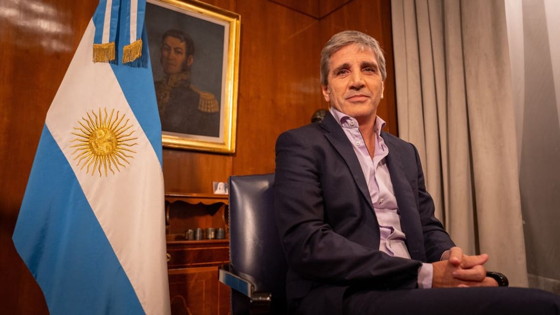 Luis Caputo en Córdoba: “El mercado tiene temor de que las elecciones salgan mal”