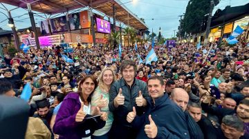 Milei en Tucumán: “Sigamos apoyando este modelo que sacó a los narcotraficantes socios de los kirchneristas”
