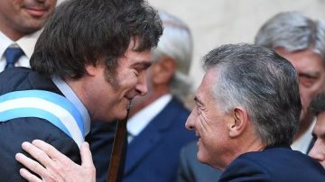 En busca de “consensos”, Milei encontró apoyo en Macri: Trabajarán juntos después de las elecciones