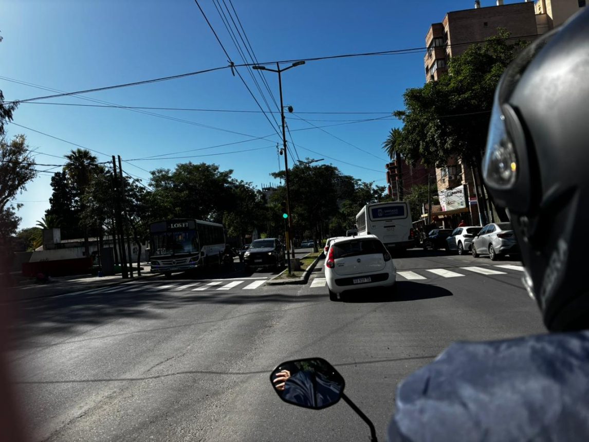 UBER moto dejó un mensaje en nuestro WhatsApp: “suben gorditas y gorditos llenos de bolsas y hasta ventiladores”
