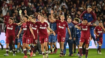 Lanús recibe a Atlético Tucumán en un duelo decisivo por copas y playoffs