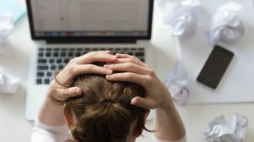 Burnout: cuáles son los principales síntomas de estar “quemado” por el trabajo