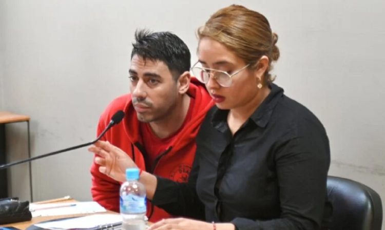 La abogada de Sebastián Corti volvió a quedar en el centro de la escena tras un violento incidente en el barrio Huaico Hondo