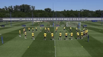 Explosión en Ezeiza: Boca muda el entrenamiento a Casa Amarilla y define el equipo