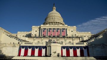 Trump consiguió el voto de 8 senadores demócratas para terminar con el cierre del Gobierno de Estados Unidos