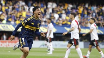 Hay acuerdo entre Boca y Nápoli por el Changuito Zeballos