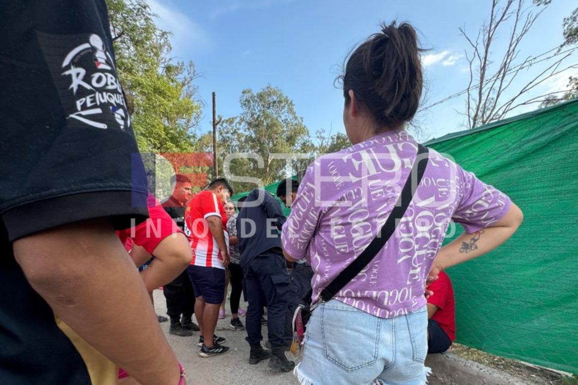 Indignación: conductor de remis atropelló y abandonó a niño y su madre