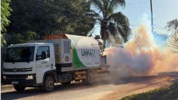 La Banda intensifica los trabajos de fumigación en los barrios