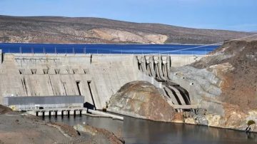Privatización: El Gobierno se aseguró un ingreso de casi USD 700 millones por las hidroeléctricas