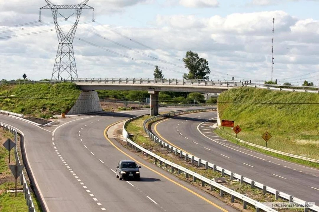 El Gobierno avanza con la privatización de rutas: licitan más de 1.800 kilómetros