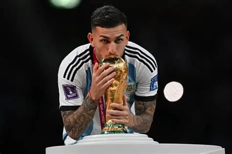 El recuerdo eterno: Paredes y un posteo que revive la gloria mundial