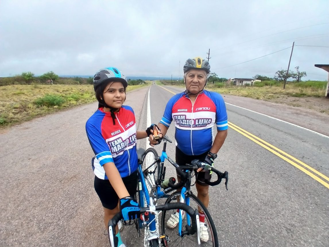 VIDEO | La emoción de Dalma, una niña que viajará por primera vez en bici hacia la Virgen del Valle, junto a su abuelo