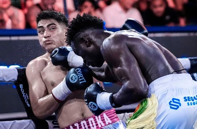 Bamba Niang noqueó a Chávez y sueña con representar a la Argentina