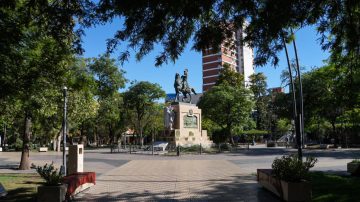 Jueves caluroso con nubosidad variable y 34 grados de máxima en Santiago del Estero