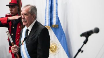 Confirmado: el decreto de austeridad de Suárez ratifica el anticipo de Info del Estero